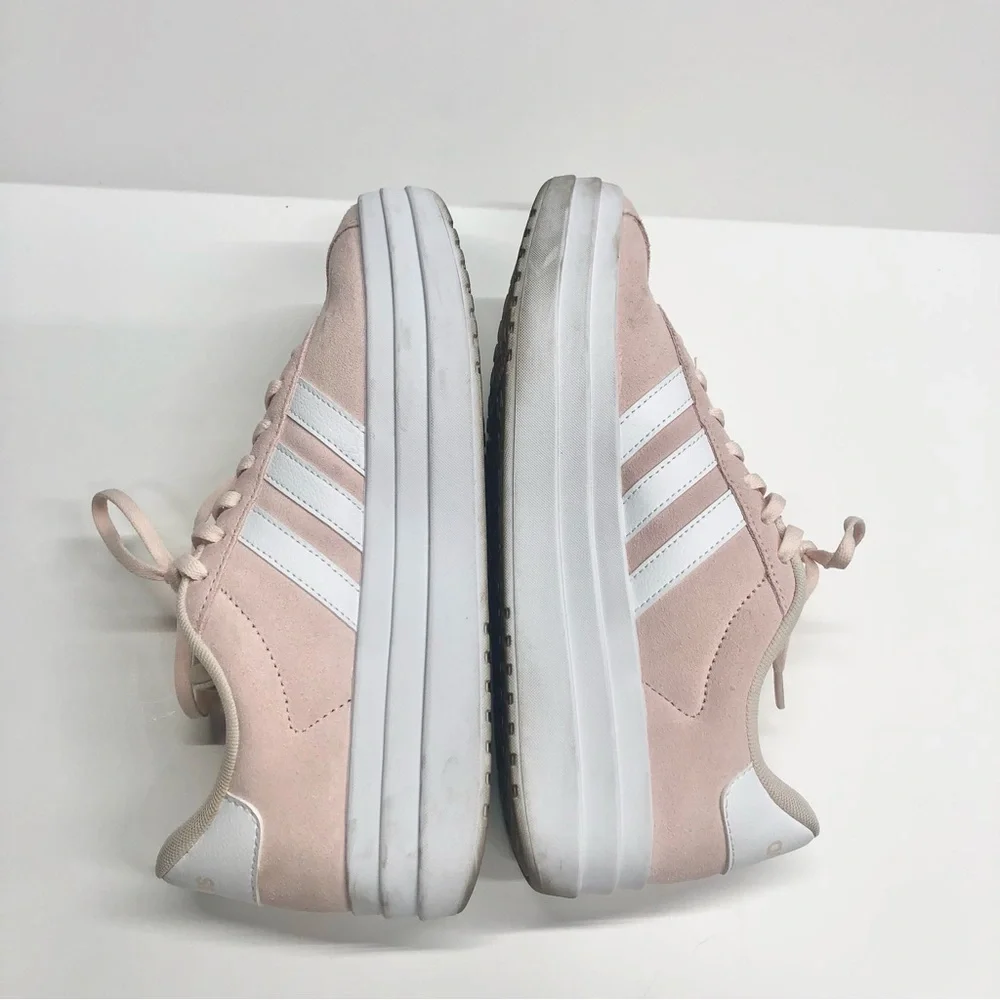Adidas VL Court Bold Womens 9 Quartz Cloud White Pink Suede Low Top Sneakers - Picture 3 of 9